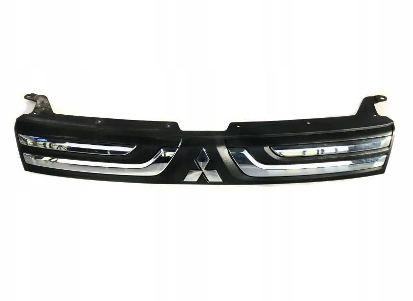 Решетка радиатора AVTM Mitsubishi Outlender 18 184832990