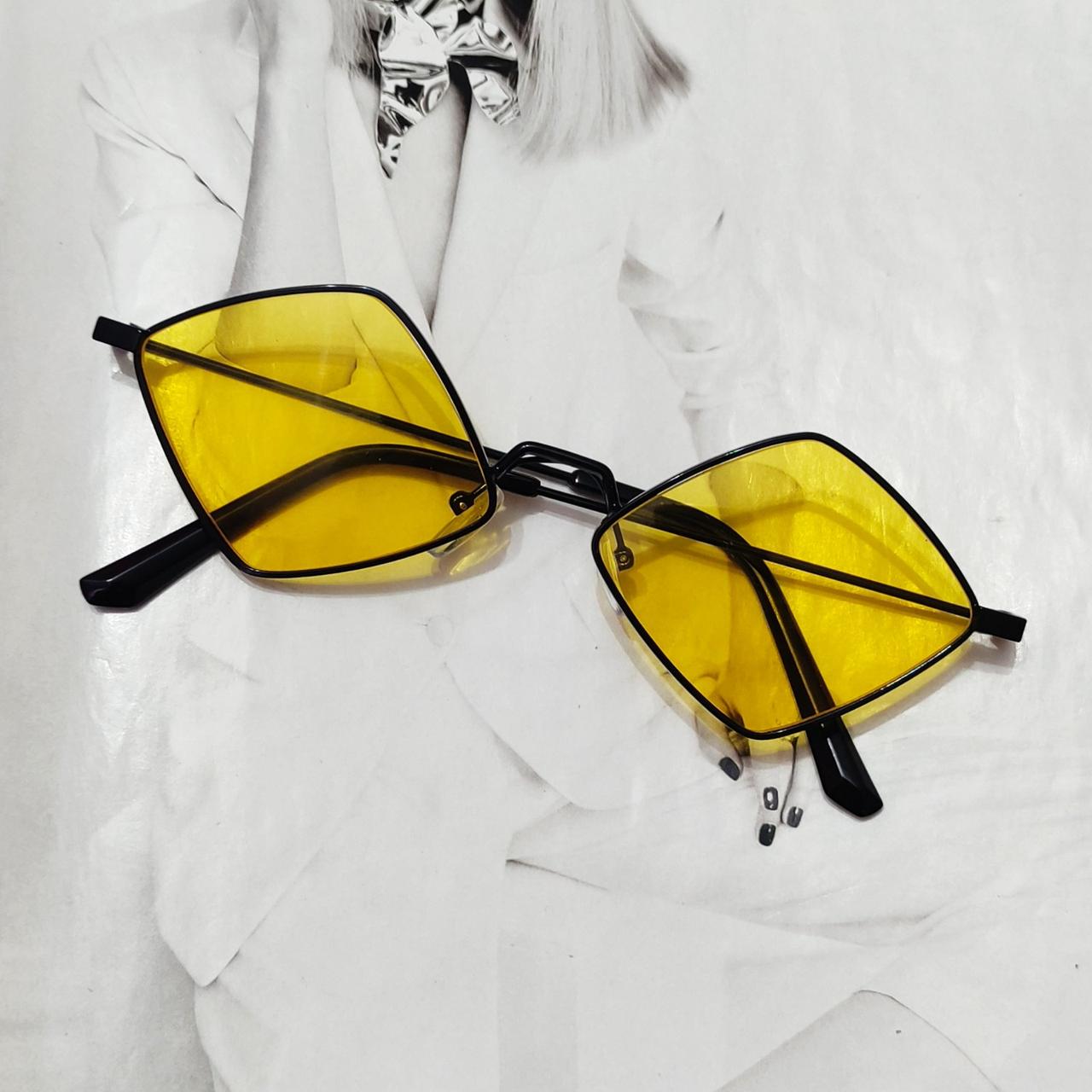 Очки ромбической формы Черный в серебре - фото 4 Очки ромбической формы Черный в серебре - фото 4