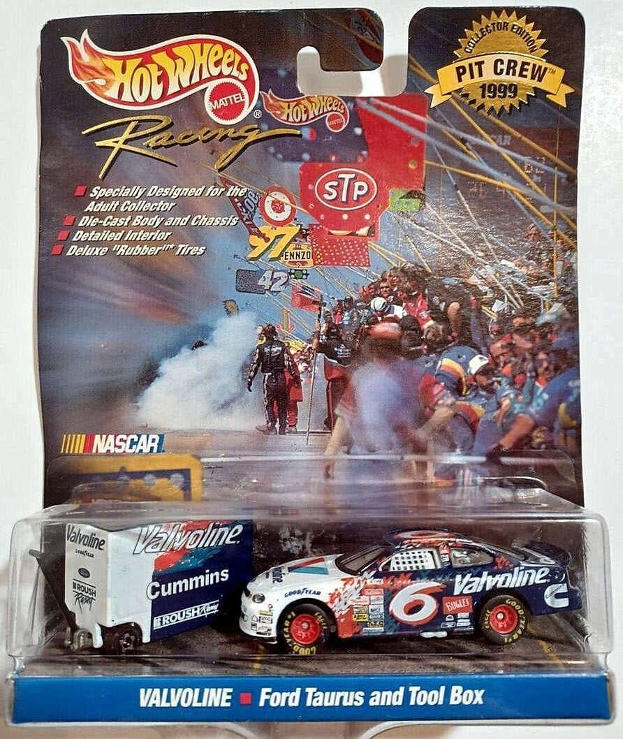 Іграшкові машинки Hot Wheels Ford Taurus & Tool Box Mark Martin №6 Valvoline 1999 Pro Racing Pit Crew NASCAR (23829)