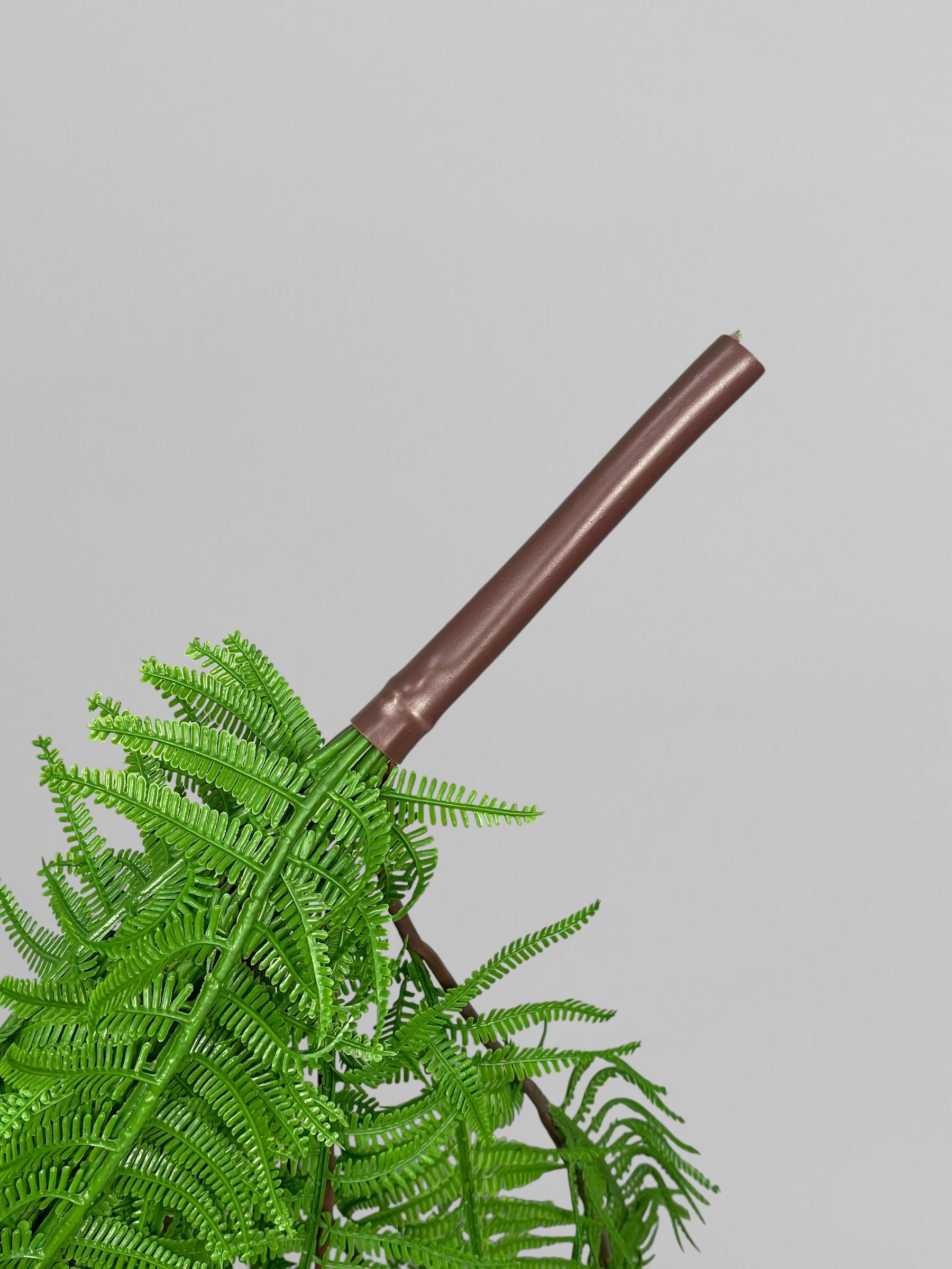 Искусственная зелень ампельный куст папоротника из мягкого пластика 120 см Зеленый (Р02006) - фото 8 Искусственная зелень ампельный куст папоротника из мягкого пластика 120 см Зеленый (Р02006) - фото 8