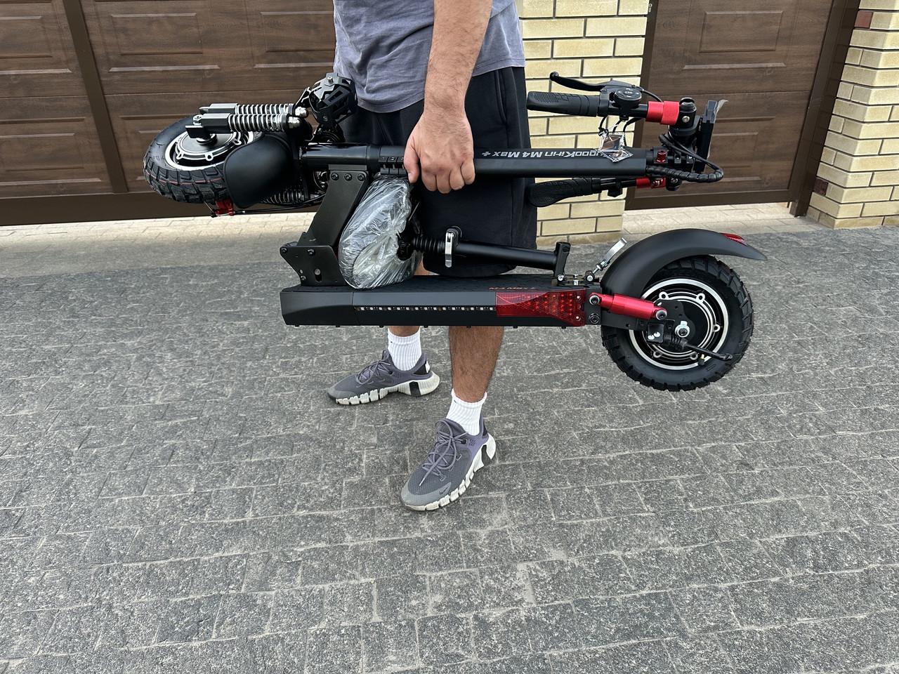 Електросамокат з сидіння Kugoo M4 Max+ Plus NFC key Dual motor 21 Ah 2000W (2622145559) - фото 2 Електросамокат з сидіння Kugoo M4 Max+ Plus NFC key Dual motor 21 Ah 2000W (2622145559) - фото 2