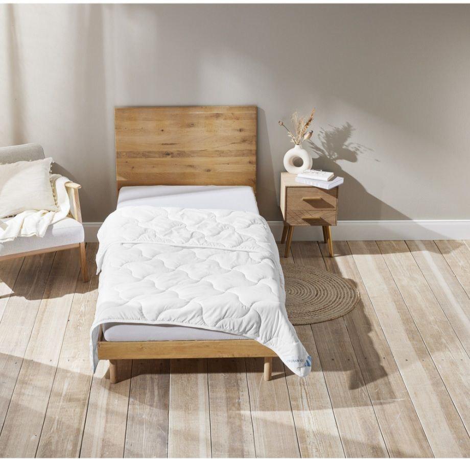 Одеяло полуторное Livarno Home 140x200 см (188)