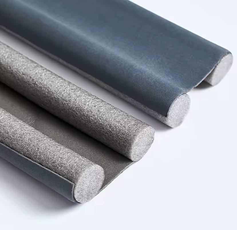 Уплотнитель для низа дверей Серый (17ca1d20) - фото 5 Уплотнитель для низа дверей Серый (17ca1d20) - фото 5