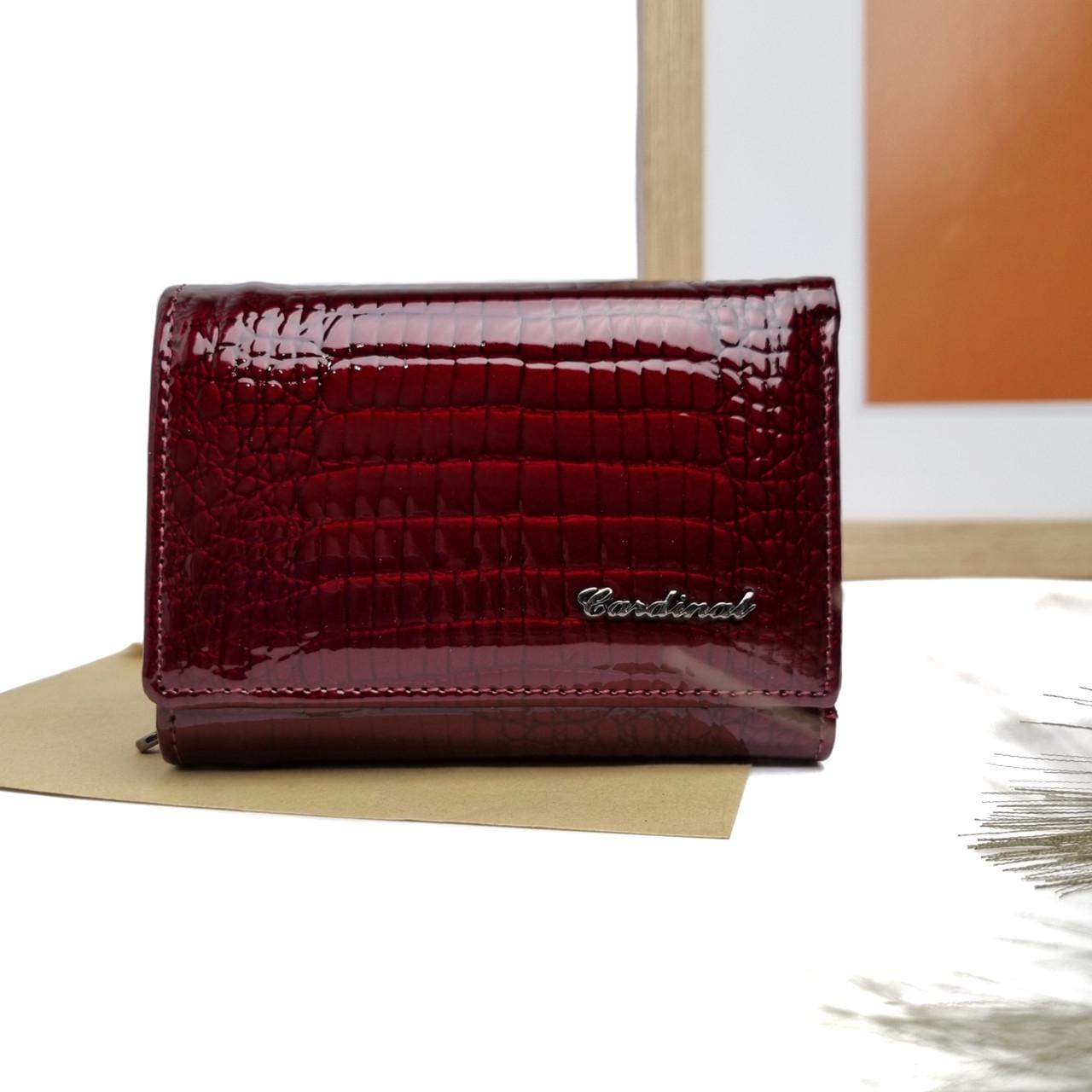 Гаманець жіночий Cardinal шкіра лакована Бордовий (052B-E)