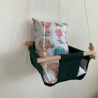 Дитяча гойдалка Infancy Мишки на повітряній кулі Темно-зелений (9676593) - фото 3 Дитяча гойдалка Infancy Мишки на повітряній кулі Темно-зелений (9676593) - фото 3