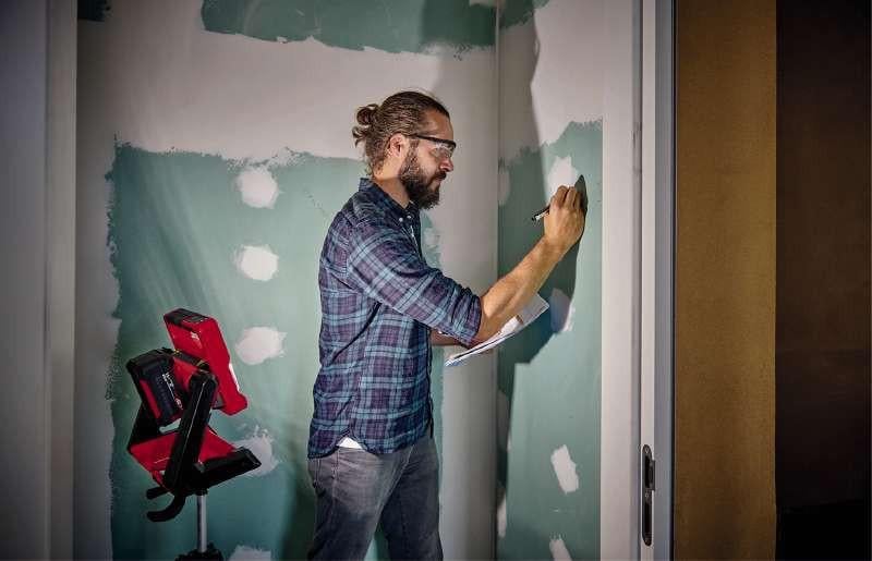 Фонарь кемпинговый Einhell TE-CL 18/2000 LiAC Красный/Черный (28100656) - фото 9 Фонарь кемпинговый Einhell TE-CL 18/2000 LiAC Красный/Черный (28100656) - фото 9