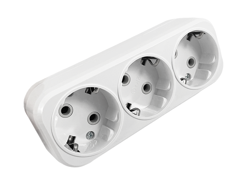 Разветвитель-тройник сетевой Lemanso LMA024 230 В 10 А с заземлением 3 розетки (6757)