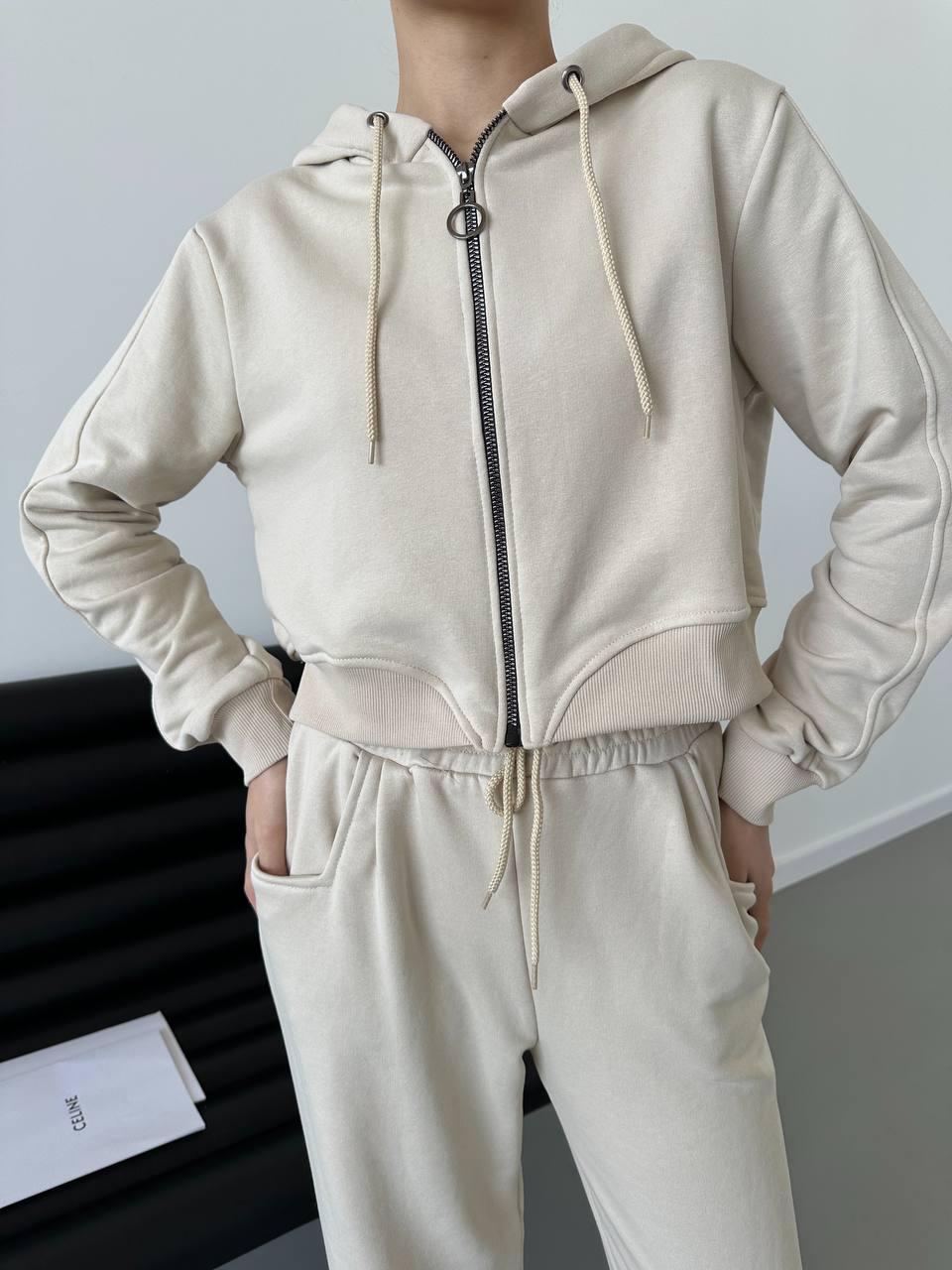 Костюм двойка женский петля р. 42-44 Молочный (С1513-716/В) - фото 5 Костюм двойка женский петля р. 42-44 Молочный (С1513-716/В) - фото 5