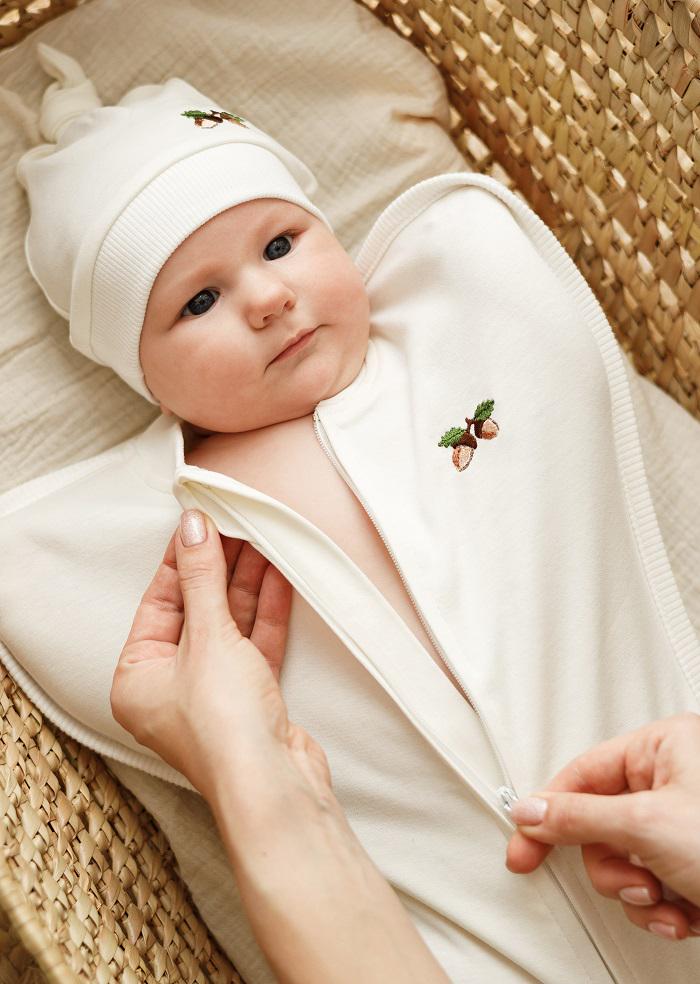 Пелюшка-кокон з шапочкою дитяча утеплена на блискавці 0-3 міс Молочний (MG171) - фото 2 Пелюшка-кокон з шапочкою дитяча утеплена на блискавці 0-3 міс Молочний (MG171) - фото 2