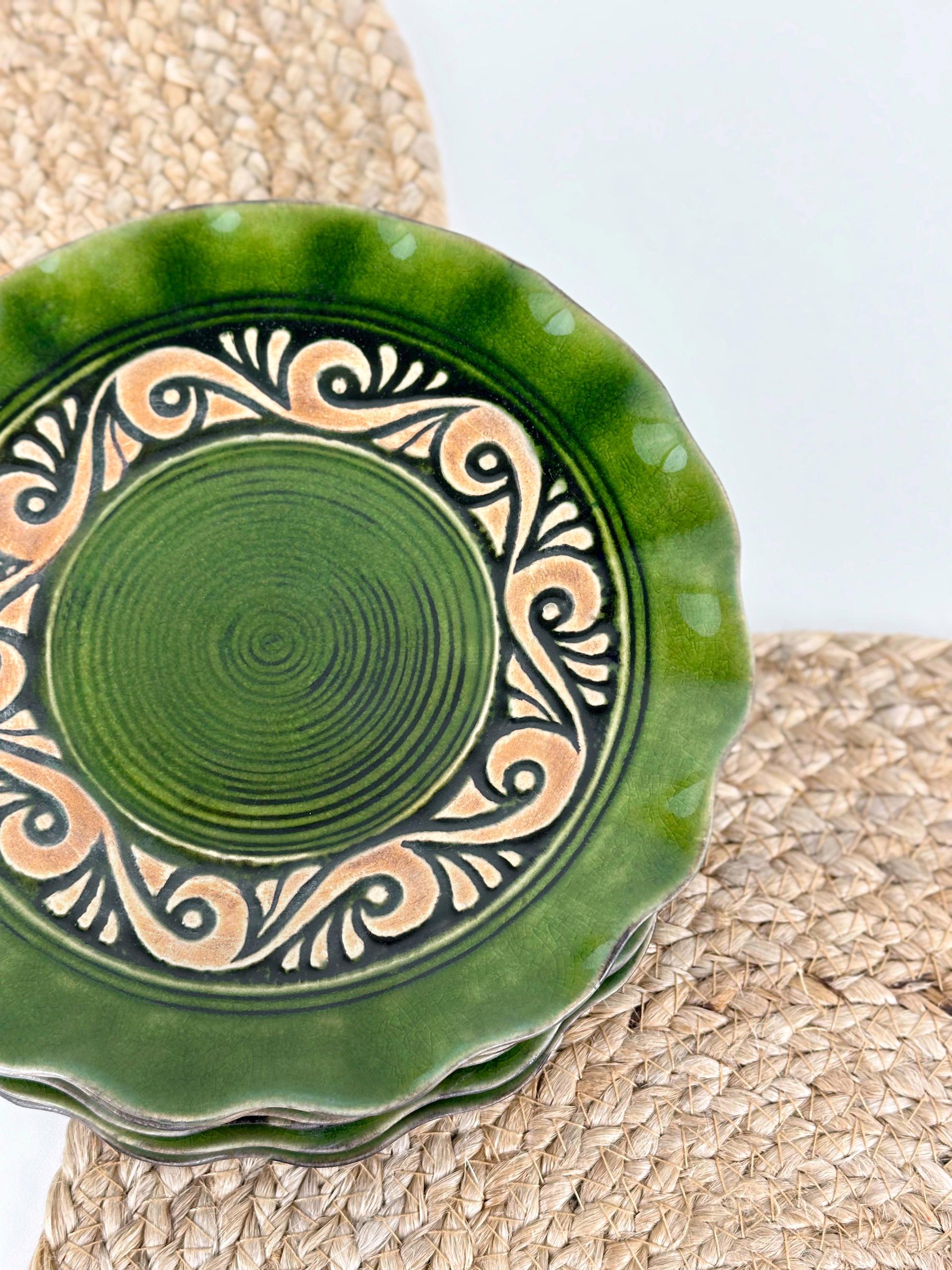 Набір глиняних тарілок Гражда 20 см х 6 шт. Коричневий (17019-15) - фото 7 Набір глиняних тарілок Гражда 20 см х 6 шт. Коричневий (17019-15) - фото 7