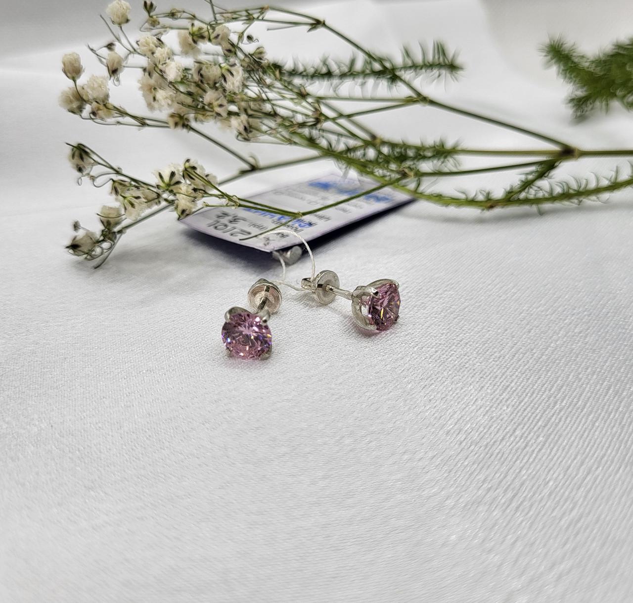 Серьги-гвоздики серебряные с розовым камнем серебро 925 проба 3,20 г (2101)