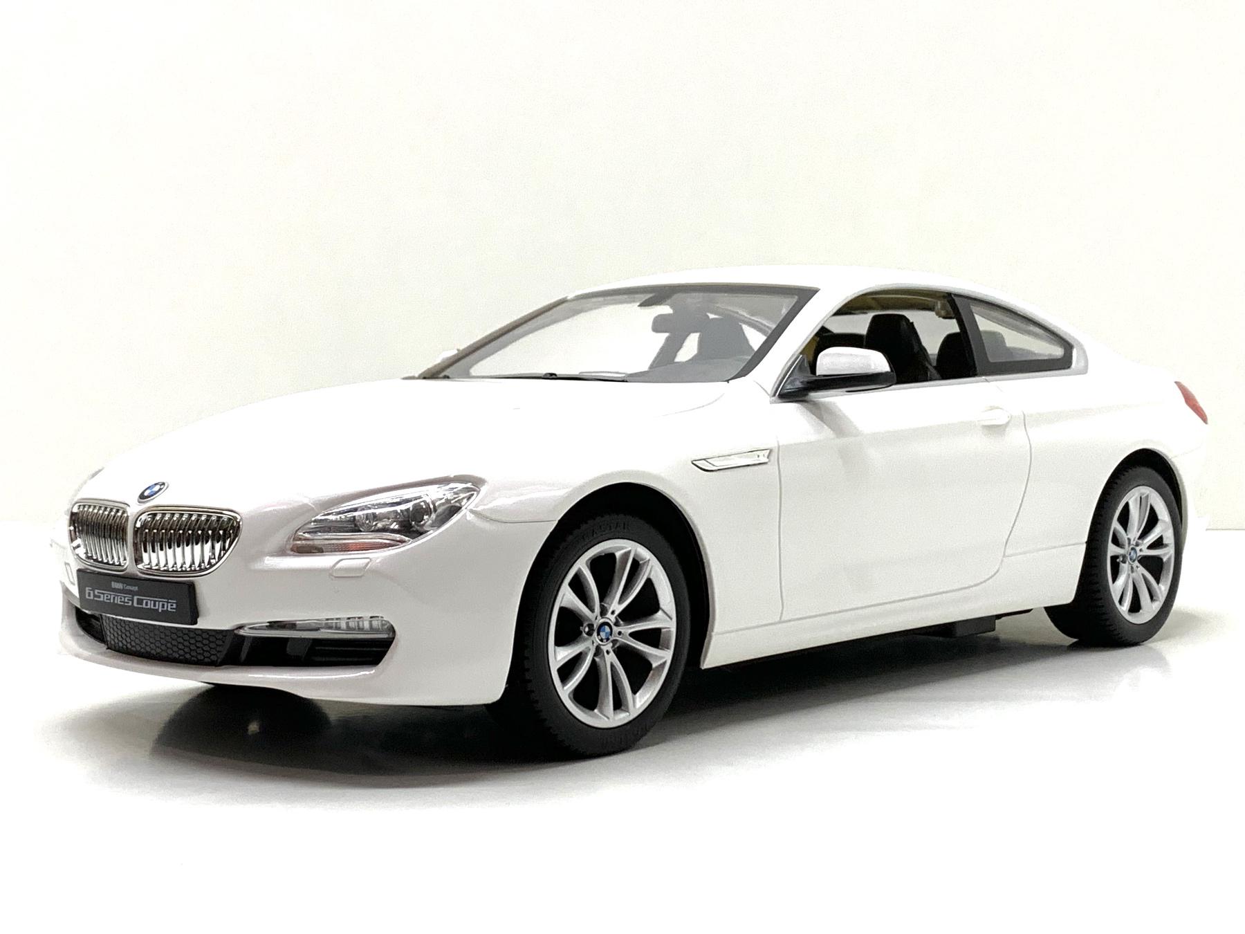 Машина на радиоуправлении Rastar BMW 6 series 35 см Белый (42600)
