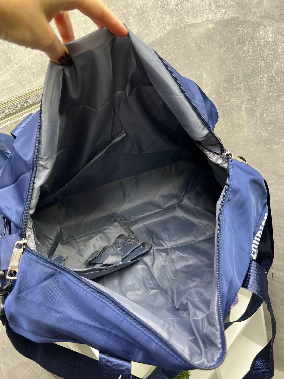 Сумка дорожня зручна зі знімним плечовим ременем через плече 39x25x16 см Синій - фото 6 Сумка дорожня зручна зі знімним плечовим ременем через плече 39x25x16 см Синій - фото 6