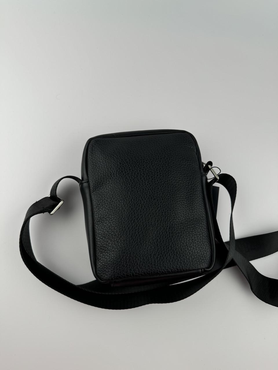 Мужская барсетка Tommy Hilfiger через плечо Черный (2280330988) - фото 5 Мужская барсетка Tommy Hilfiger через плечо Черный (2280330988) - фото 5