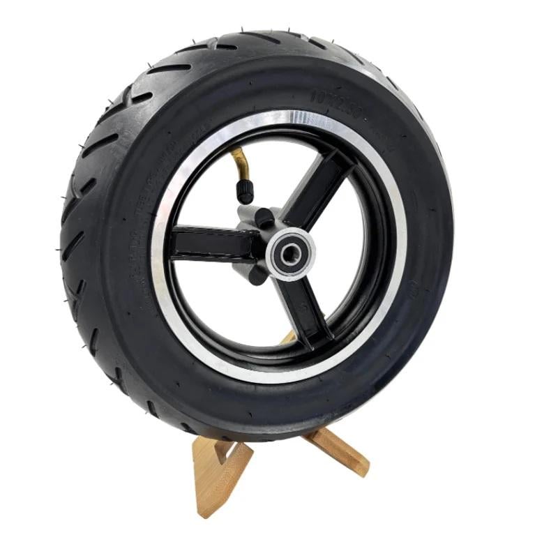 Колесо переднее для Kugoo M4/M4 Pro в сборе с покрышкой 10х2,5 (00-00028897) Колесо переднее для Kugoo M4/M4 Pro в сборе с покрышкой 10х2,5 (00-00028897)