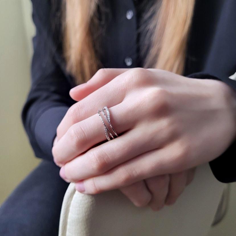 Каблучка із білими каменями срібло 925 проби родоване 2,40 г р. 16,5 (4667к) - фото 3 Каблучка із білими каменями срібло 925 проби родоване 2,40 г р. 16,5 (4667к) - фото 3