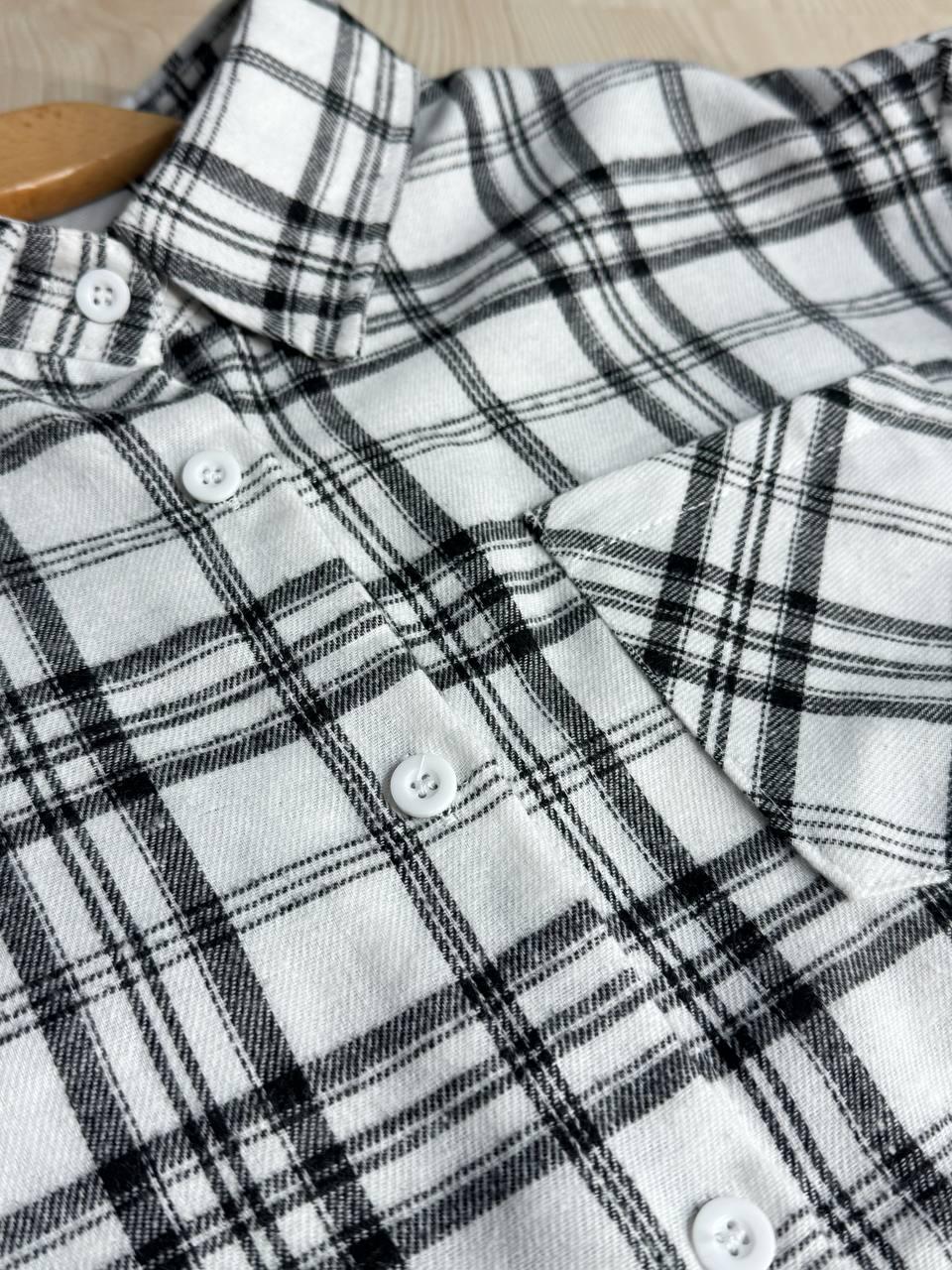 Сорочка жіноча Baoyu 225-1 в клітинку оверсайз фланель OS Білий (4761) - фото 2