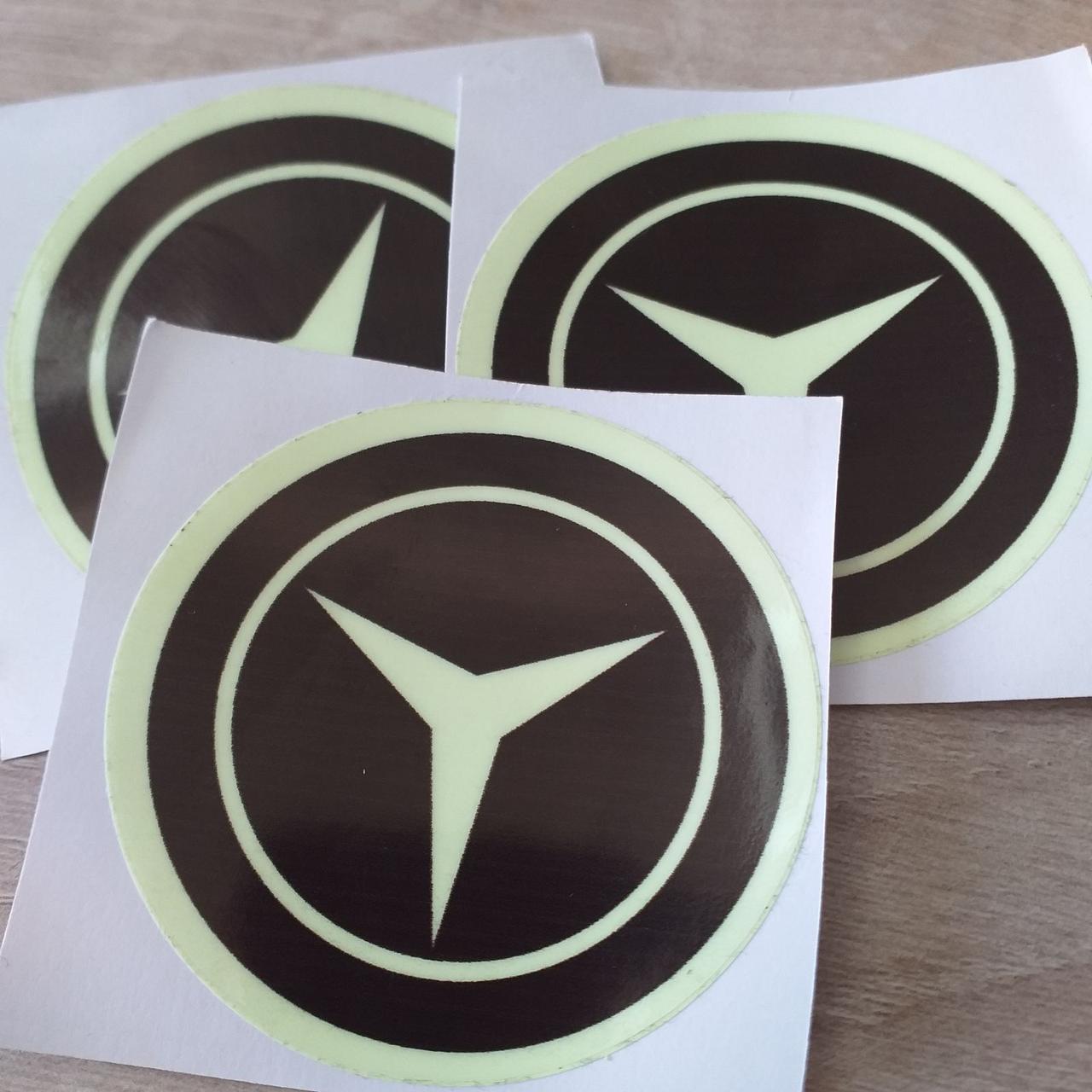 Наклейка с логотипом Mercedes-Benz d 7 см 3 шт. (KG-10929) - фото 2