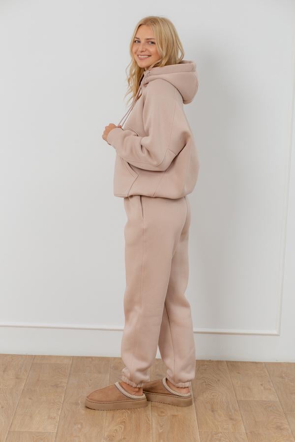 Спортивный костюм женский AKSAN зимний тринитка двойка XS/S Темно-бежевый (23.2085_dark-beige_40(XS)-42(S)) - фото 2 Спортивный костюм женский AKSAN зимний тринитка двойка XS/S Темно-бежевый (23.2085_dark-beige_40(XS)-42(S)) - фото 2