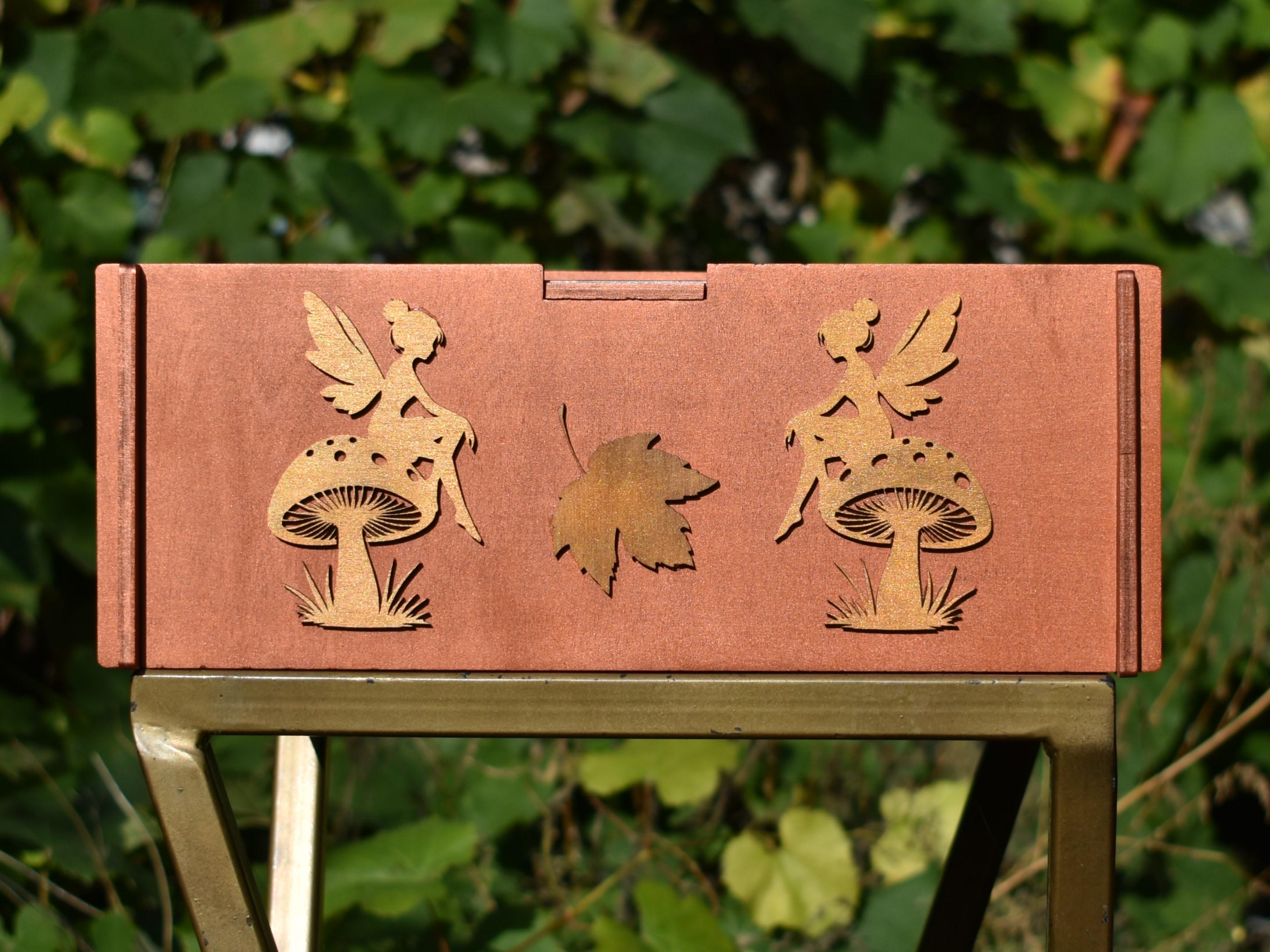 Подарункова коробка Лісовий гном 3D з фанери 20х30х12 см (21683117) - фото 7