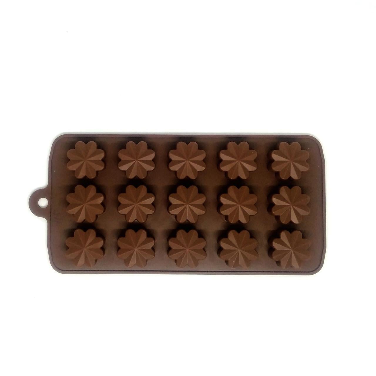 Силиконовая форма для конфет и льда MagicKitchen Цветочки №116 (203758)