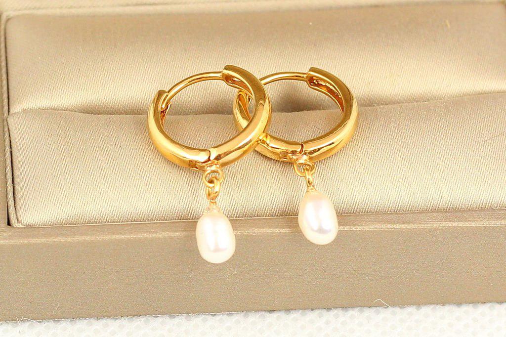 Серьги подвески с натуральной речной жемчугом 2,7 см Золотистый (28872376)