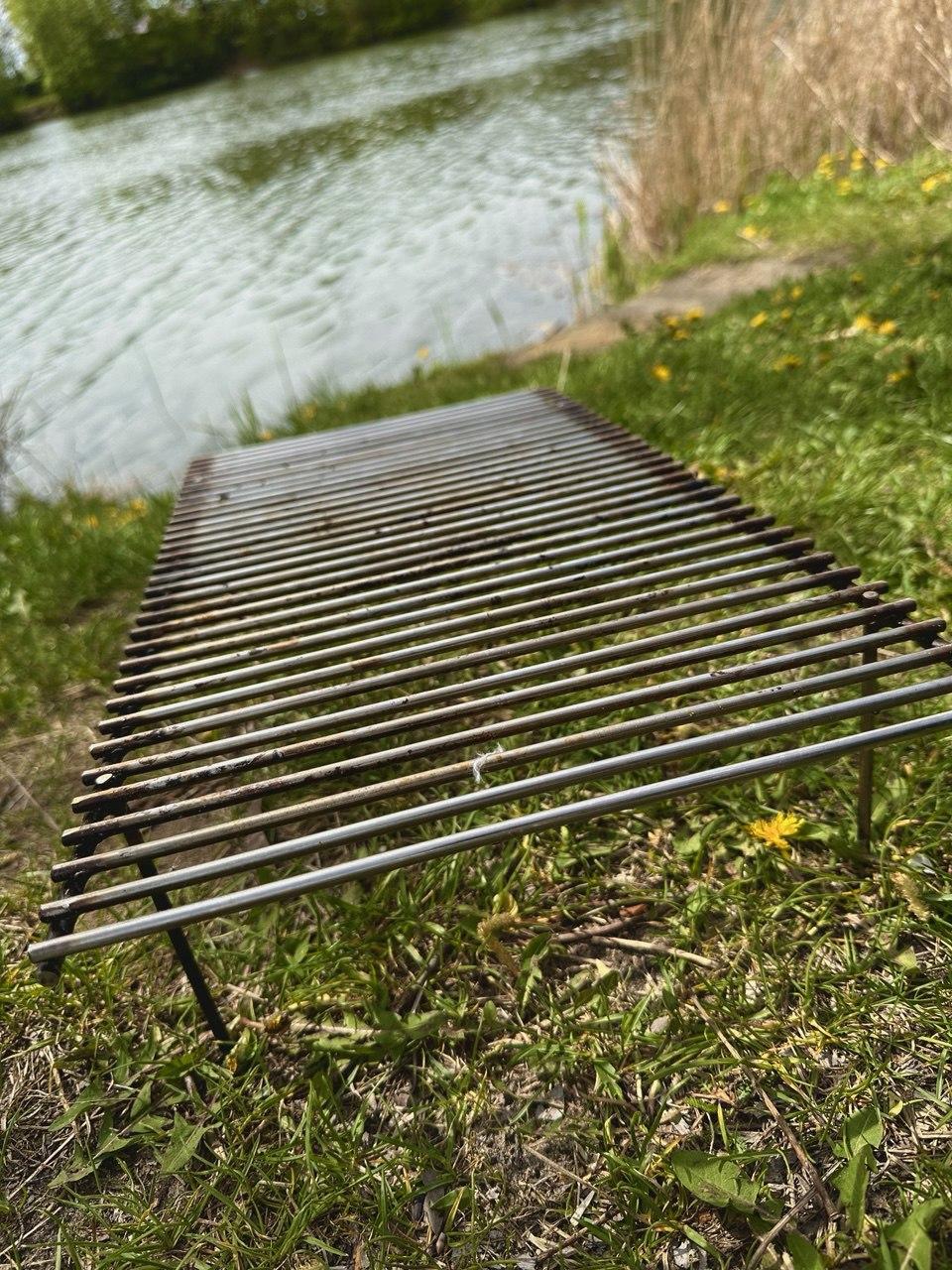 Решітка гриль із нержавіючої сталі на ніжках (2545102592) - фото 5 Решітка гриль із нержавіючої сталі на ніжках (2545102592) - фото 5