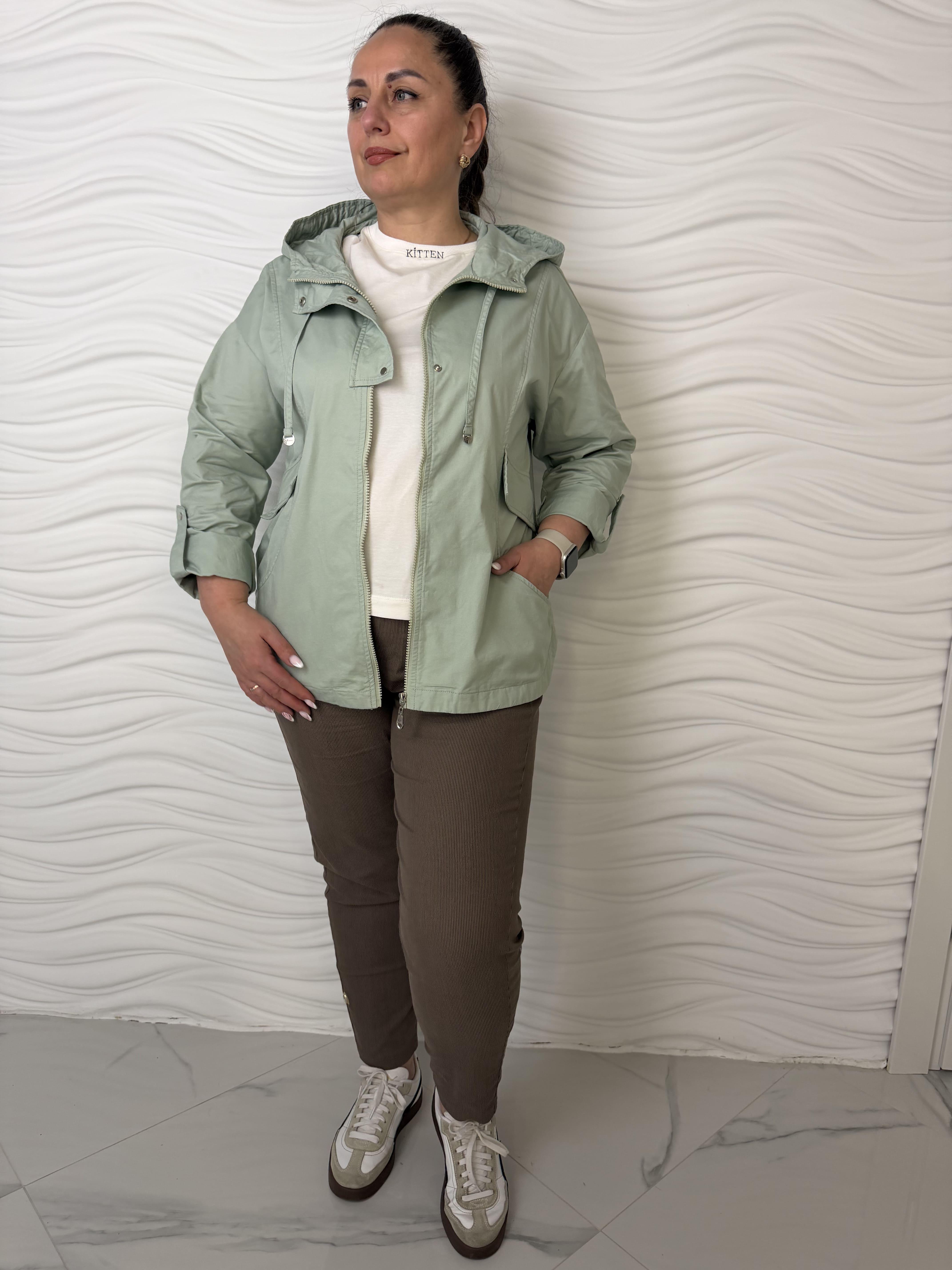 Куртка-вітрівка жіноча весна/літо 5XL Оливковий (995/5XL(O))