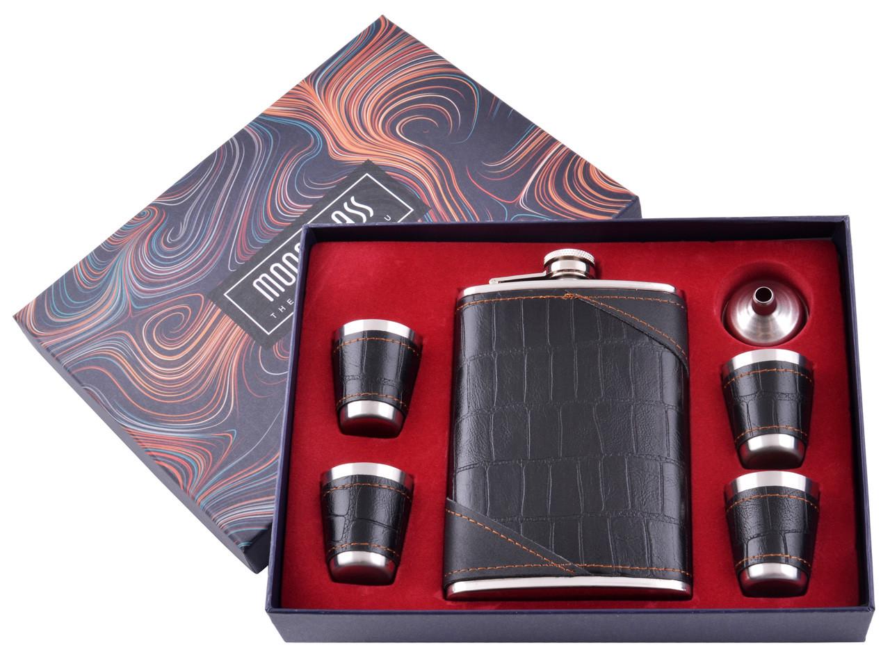 Набор фляга и 4 стопки Onyx Black 265 мл Черный