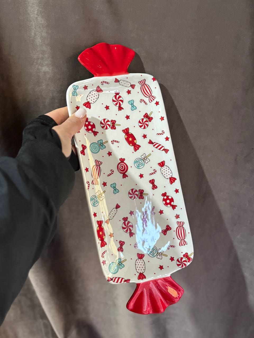 Блюдо для десертов новогоднее YIWU Merry Christmas фарфоровое 35х12,5 см (CR-1-29) - фото 4 Блюдо для десертов новогоднее YIWU Merry Christmas фарфоровое 35х12,5 см (CR-1-29) - фото 4