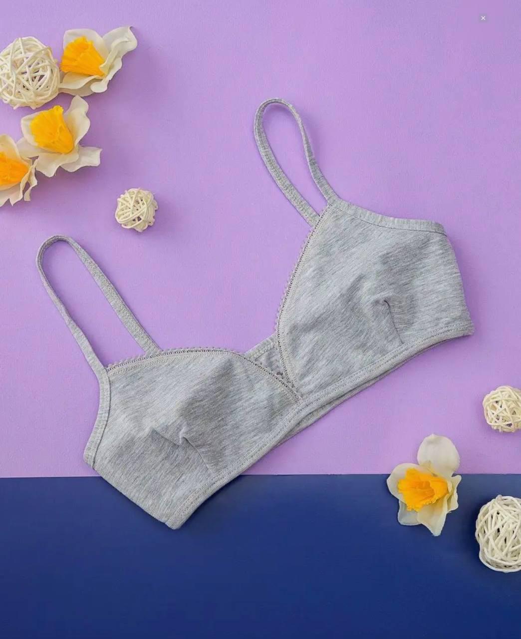 Набір топів для дівчинки BAYKAR р. 4 134-140 см 7-8 років 3 шт. Сірий (4486-20) Набір топів для дівчинки BAYKAR р. 4 134-140 см 7-8 років 3 шт. Сірий (4486-20)