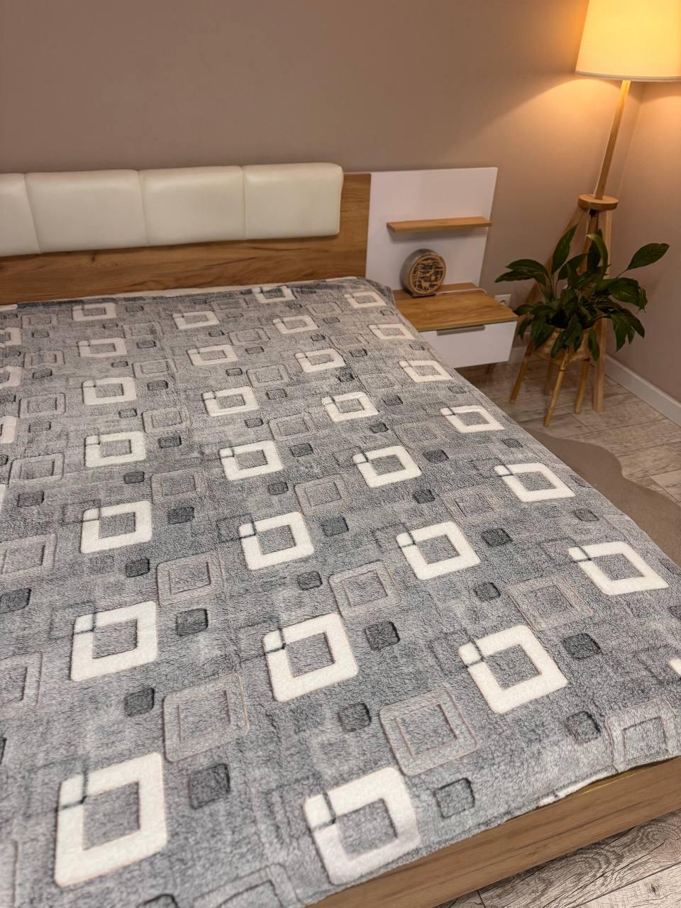 Плед из микрофибры Квадраты 200х220 см Серый (Д-2110/2-04)