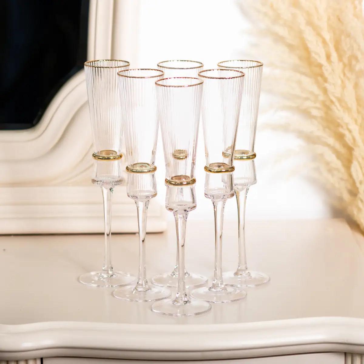 Набір келихів для шампанського Stunning 6 х 200 мл Прозорий (22775530) Набір келихів для шампанського Stunning 6 х 200 мл Прозорий (22775530)