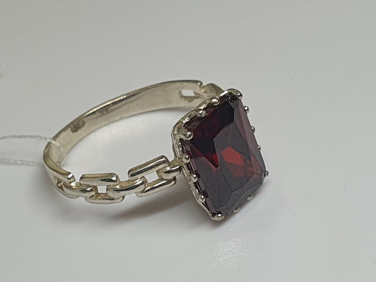 Каблучка срібна Гранат з квадратним цирконом 925 проба (30092640) - фото 5 Каблучка срібна Гранат з квадратним цирконом 925 проба (30092640) - фото 5