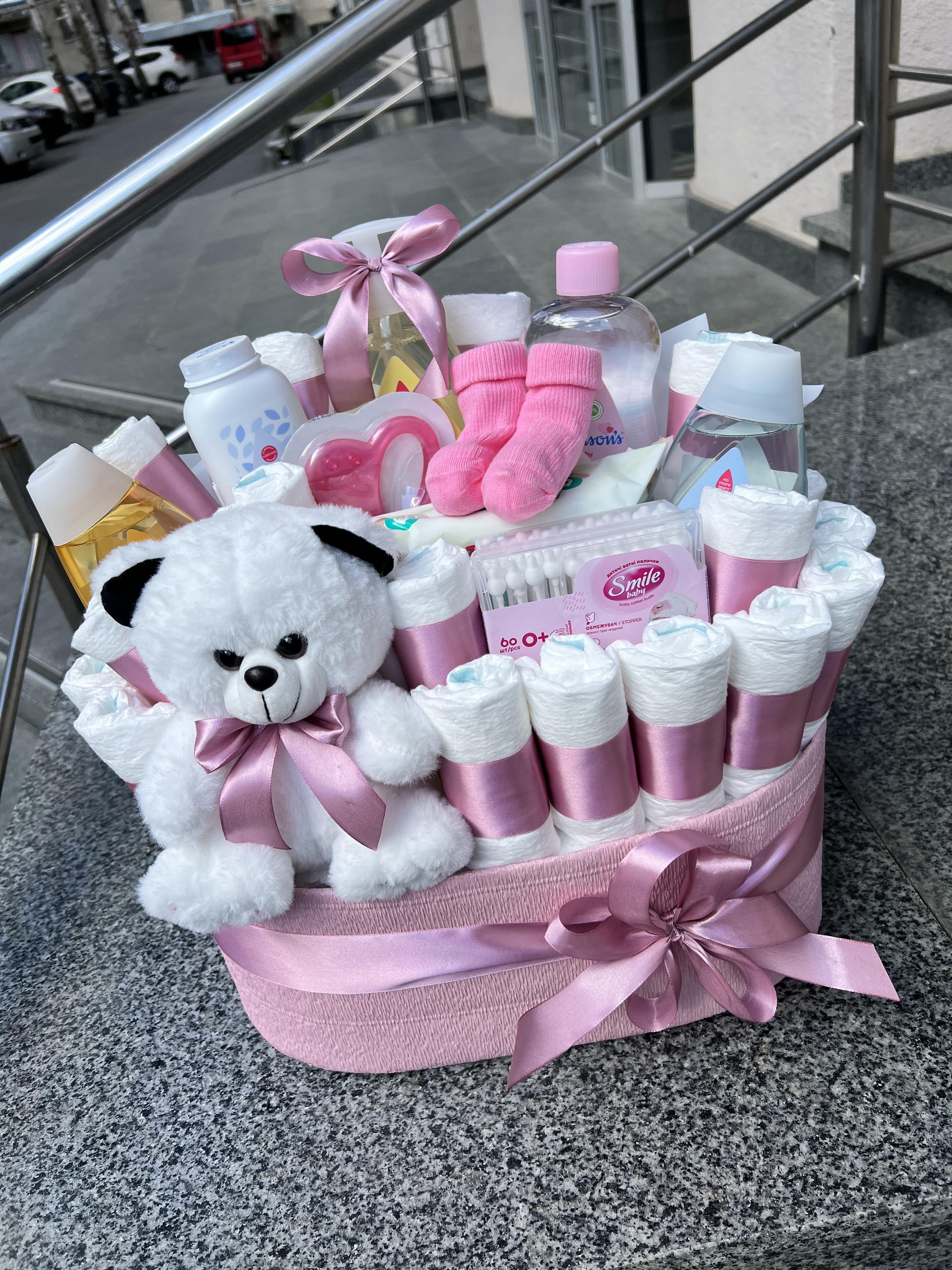 Подарунковий бокс Букет в пологовий з памперсами та дитячою косметикою (10112) - фото 2