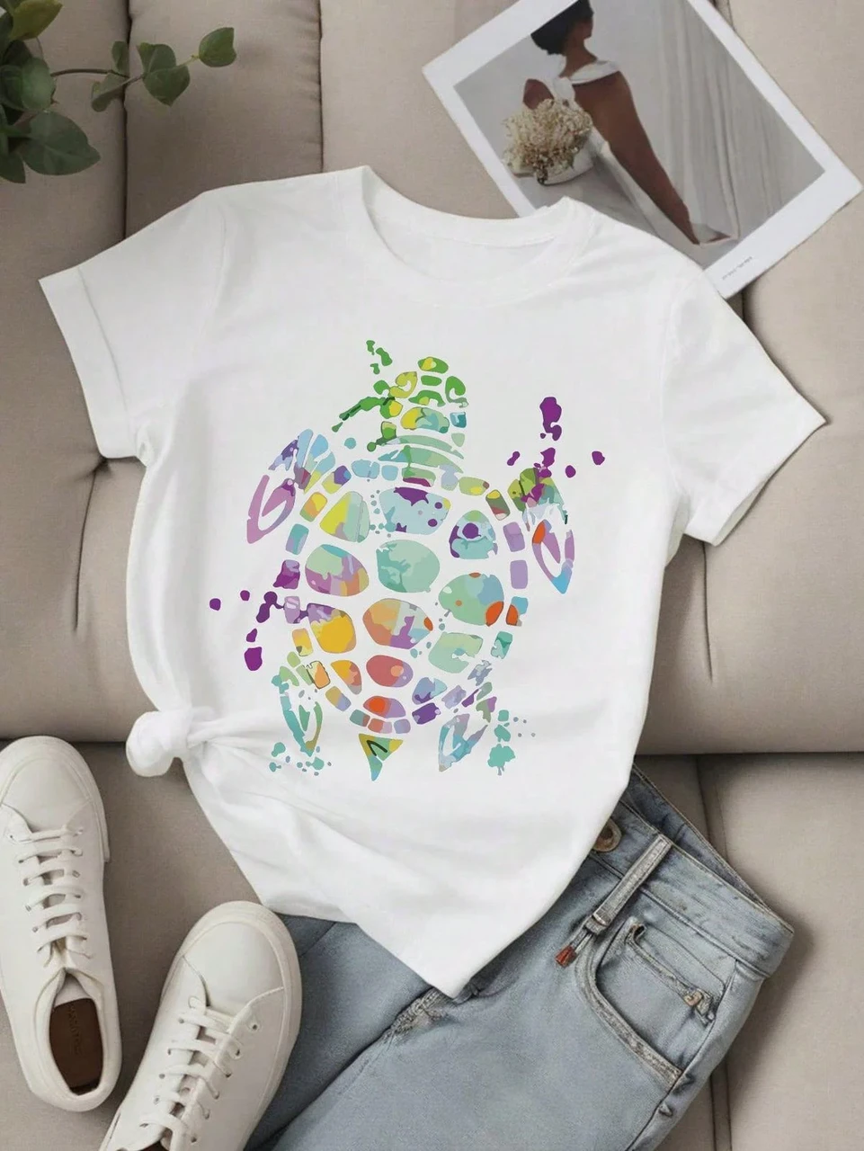 Футболка женская с принтом Pin-000-749 повседневная XL Белый (2664085716)