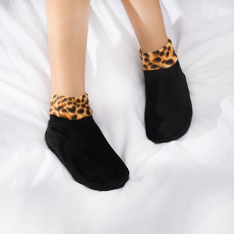 Тапочки-носки женские с антискользящим покрытием SnugSole р. 34-39 Черный (2756) - фото 5