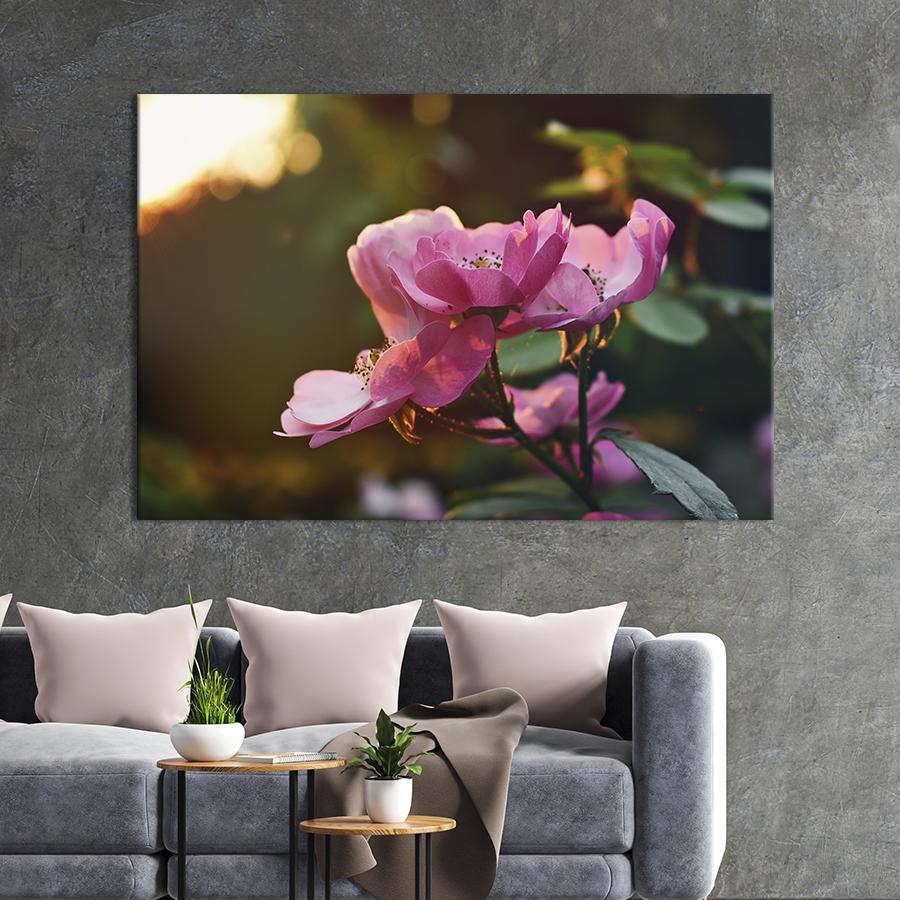 Картина на холсте Цветы шиповника 51x34 см (917-1)