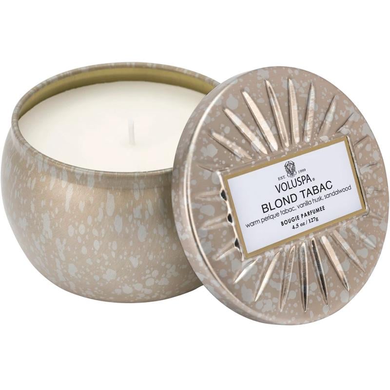 Свеча ароматическая Voluspa Vermeil Blond Tabac 127 г металлическая шкатулка (111000710)