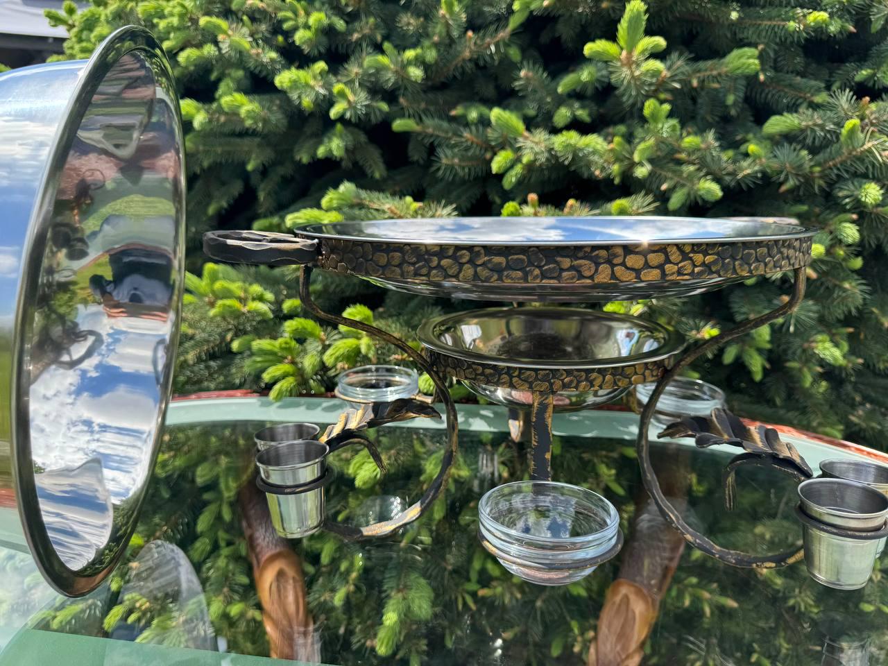 Садж для подачі шашлику камінь з підігрівом 3 соусниці 6 чарок 36 см - фото 4