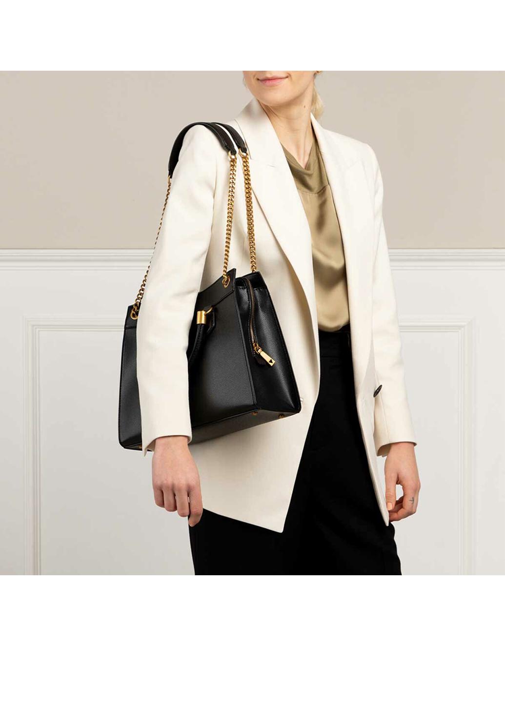 Сумка сетчел жіноча з еко шкіри Guess NELL GIRLFRIEND ATCHEL HWVB8678070-BLA Чорний - фото 4 Сумка сетчел жіноча з еко шкіри Guess NELL GIRLFRIEND ATCHEL HWVB8678070-BLA Чорний - фото 4