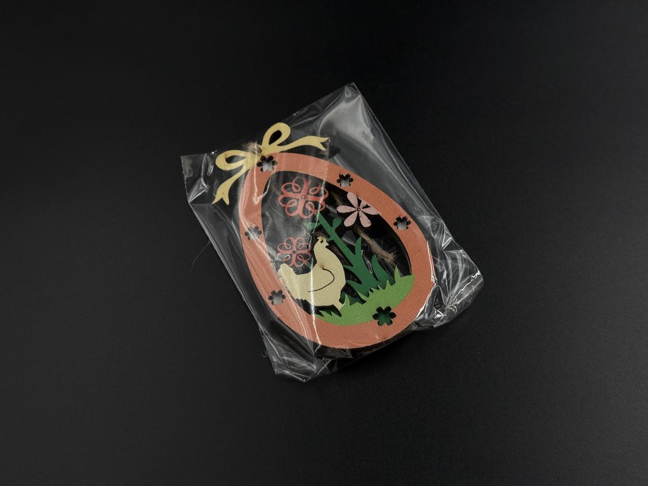 Заготівка-підвіска для рукоділля Пасхальне яйце з курочкою під декупаж і розпис 9х5,7 см Різнокольоровий (XV-003) - фото 2 Заготівка-підвіска для рукоділля Пасхальне яйце з курочкою під декупаж і розпис 9х5,7 см Різнокольоровий (XV-003) - фото 2