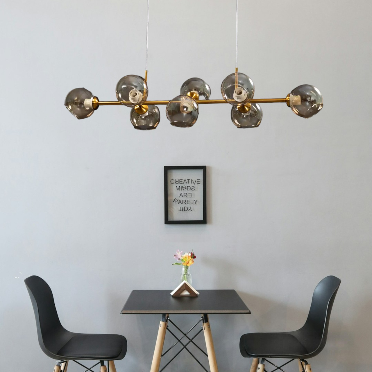 Люстра Svet со стеклянными плафонами на восемь ламп Е27 Золотой (933-8GG GG)