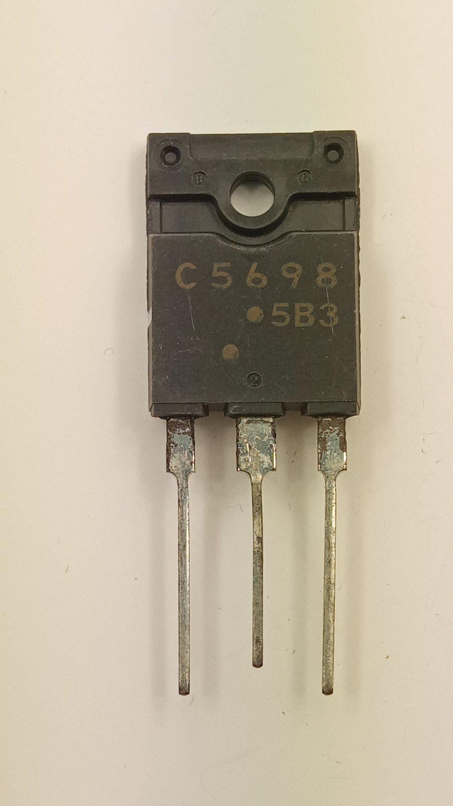 Транзистор 2SC5698 npn+Di 1500V 8A 65W (07170)