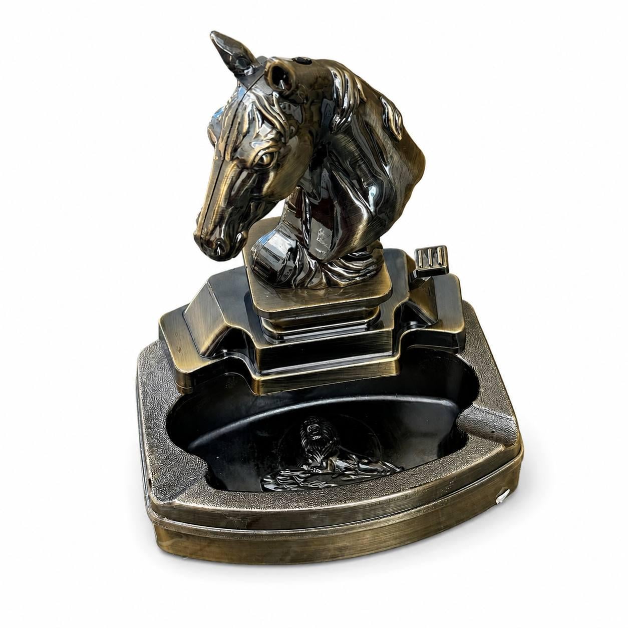Пепельница металлическая HORSES HEAD Голова коня со встроенной зажигалкой (M1154)