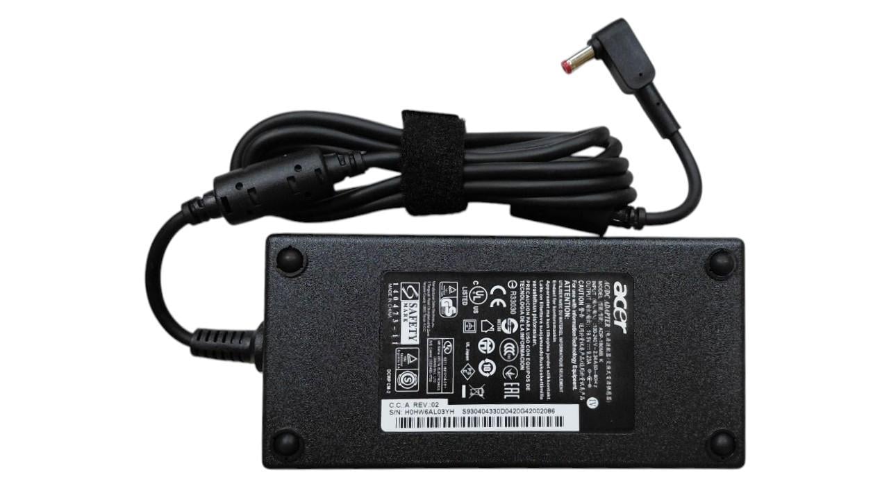 Блок живлення для ноутбука Acer 180W 19,5V 9,23A 5,5x1,7 мм (080639) Блок живлення для ноутбука Acer 180W 19,5V 9,23A 5,5x1,7 мм (080639)