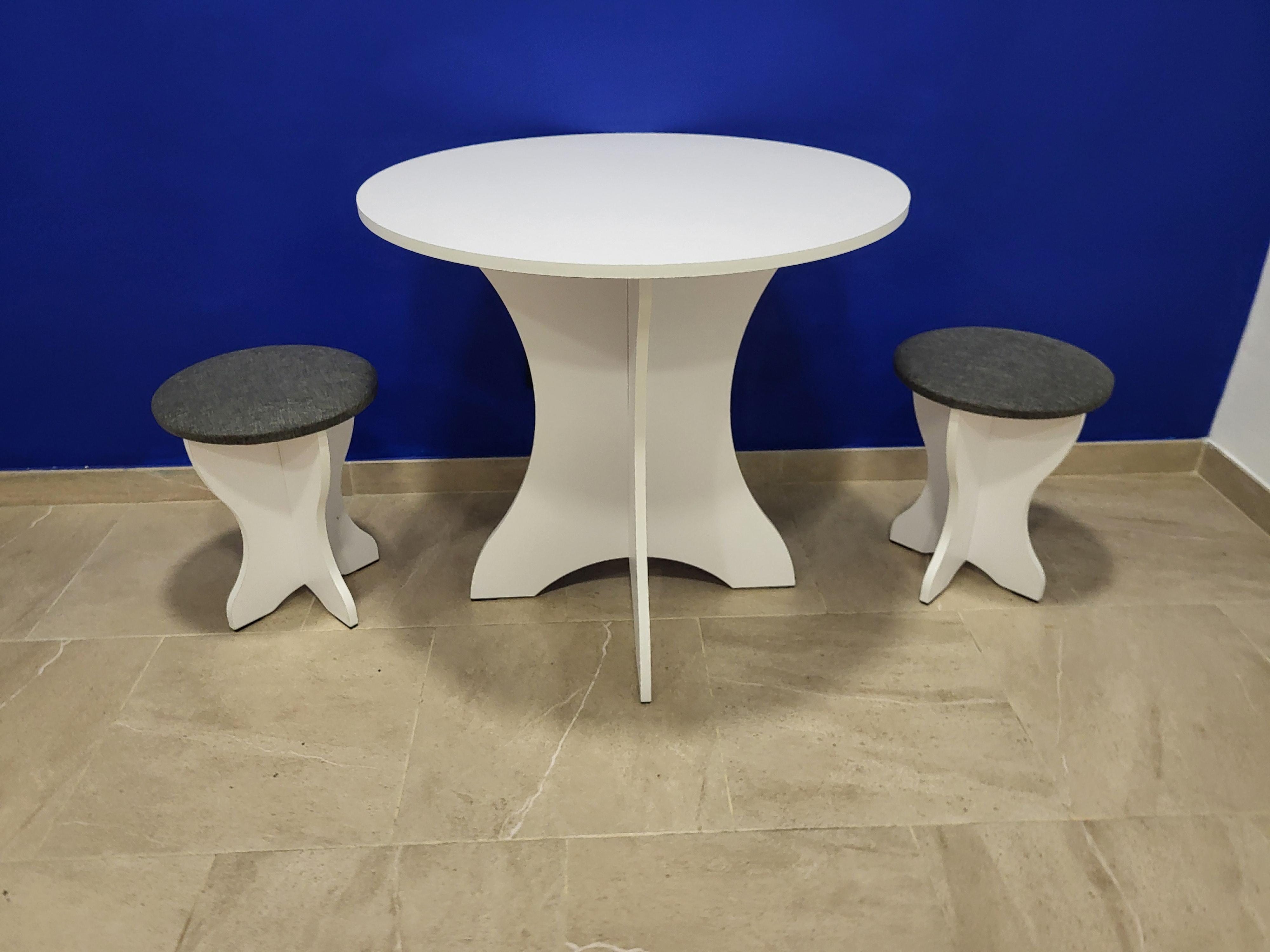 Стол круглый и 2 табурета Боярин ДСП/ткань Белый/Савана дарк грей (S2T-B-TSDG)