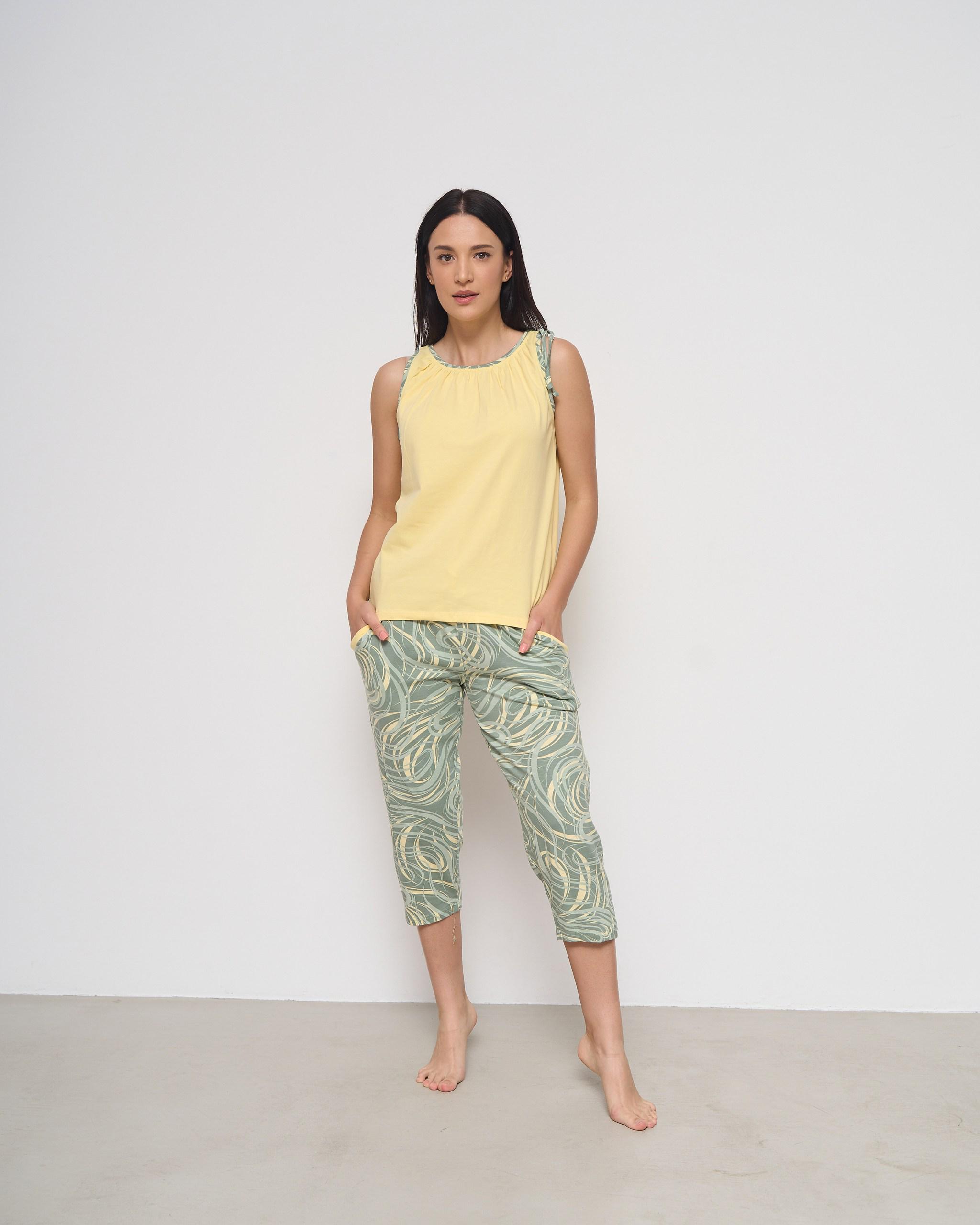 Пижама женская капри и майка на завязках L Желтый (82549) Пижама женская капри и майка на завязках L Желтый (82549)