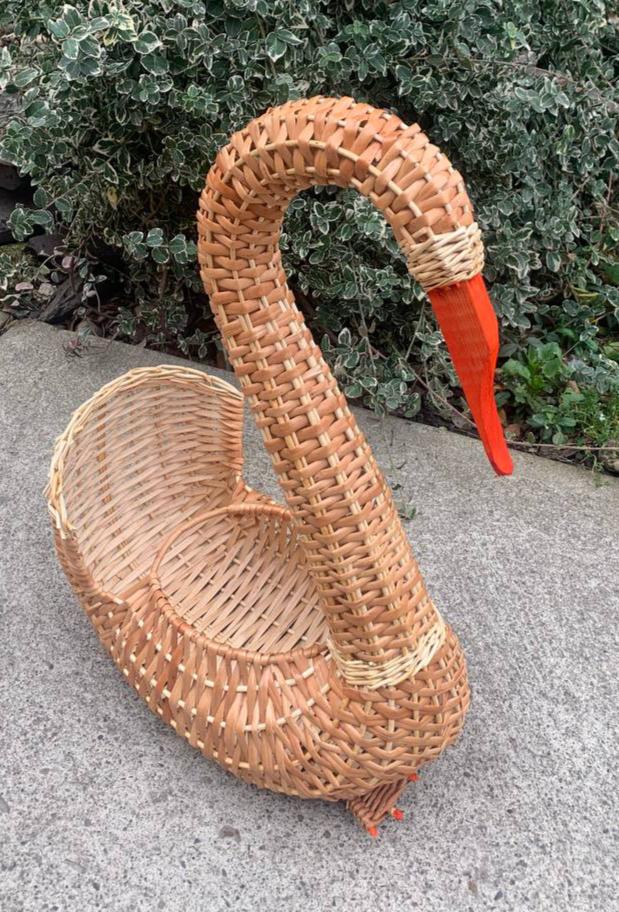 Кошик-лебідь плетений (KRZ 0111)