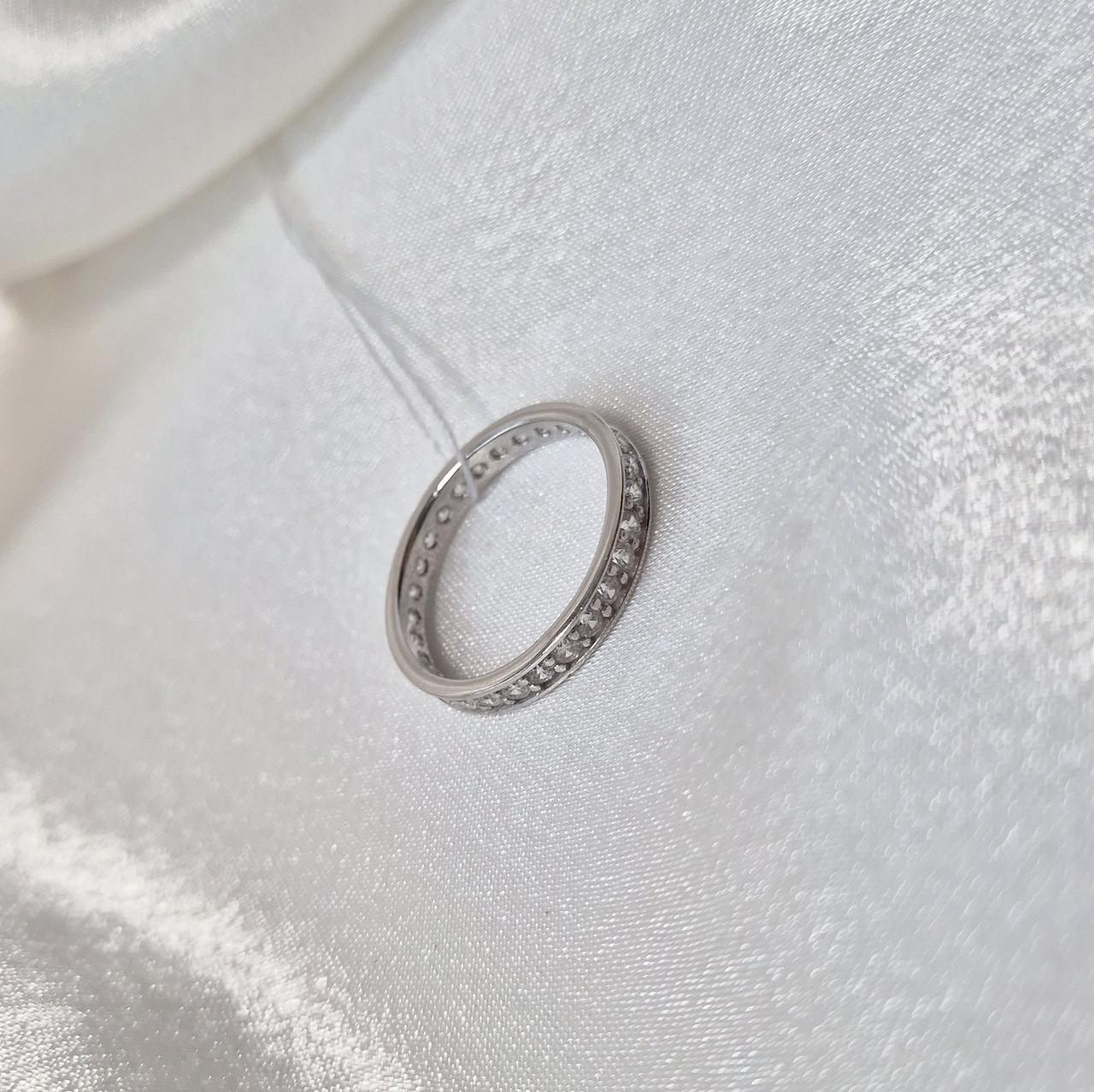 Каблучка доріжка з білими каменями срібло 925 проби родоване 2,20 г р. 19 (1876рк) - фото 6 Каблучка доріжка з білими каменями срібло 925 проби родоване 2,20 г р. 19 (1876рк) - фото 6
